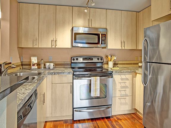 2nd image of 16724 Juanita Dr NE Unit D102
