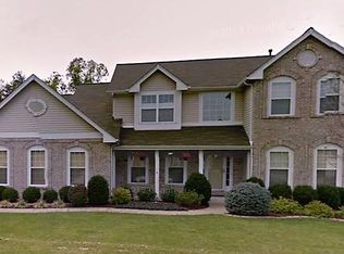 5591 Hennsley Cir, Weldon Spring, MO 63304