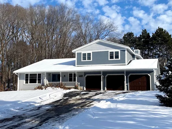 4771 126th Street Ct N, White Bear Lake, MN 55110