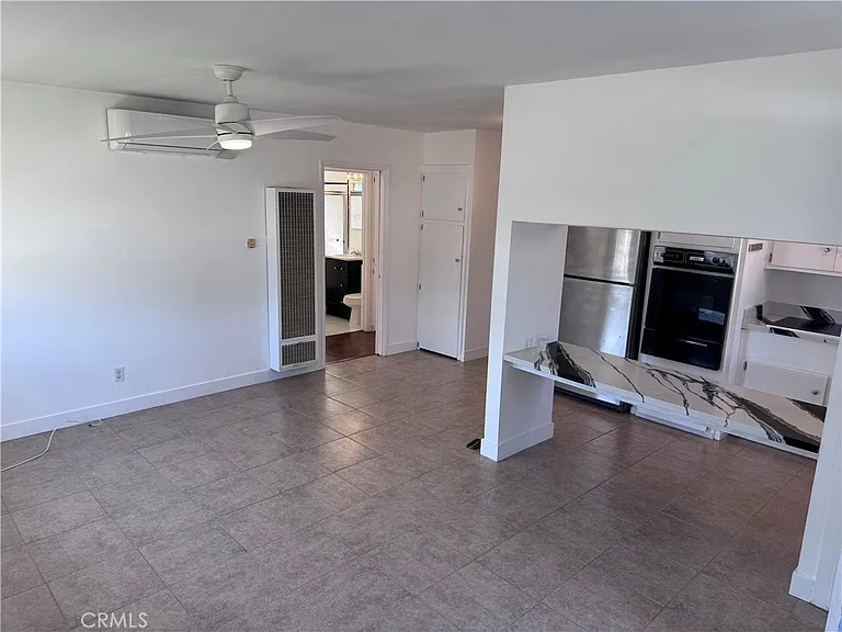 360 16th Pl — Photo 7
