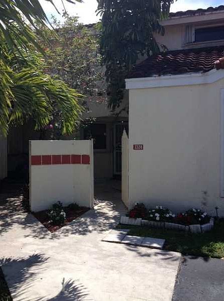 1st image of 3303 San Remo Cir