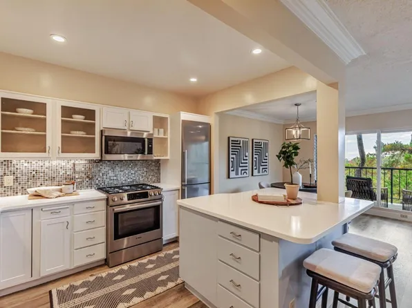 31 Del Mesa Carmel, Carmel, CA 93923
