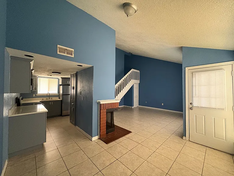 620 Trinidad Ct #620 — Photo 2
