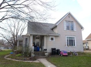 1340 6th Ave N, Windom, MN 56101