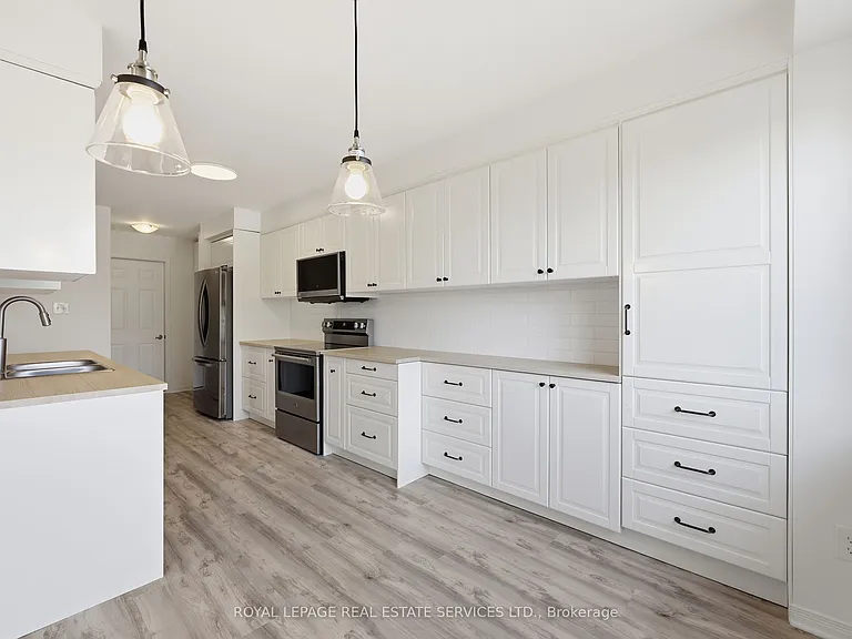 46 Lisbon Pines Dr — Photo 9