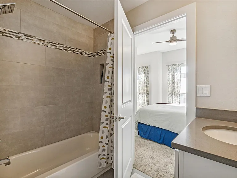2nd bedroom bathroom