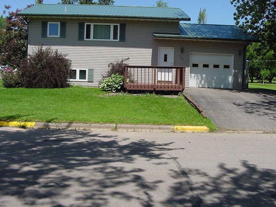 1st image of 359 W 1st Ave