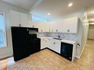 1720 N Western Ave #2, Chicago, IL 60647
