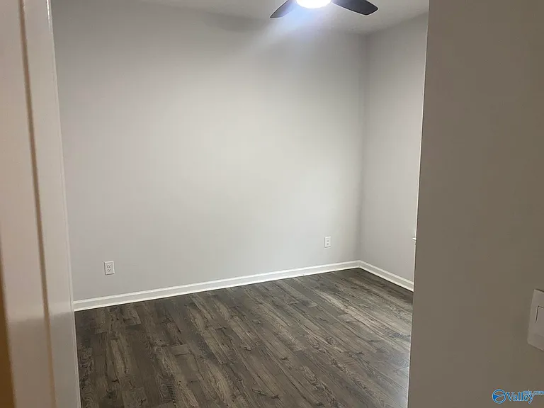 101 Donovan Dr — Photo 14