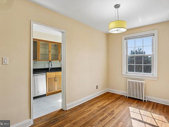 5th image of 2406 Colston Dr #301-C