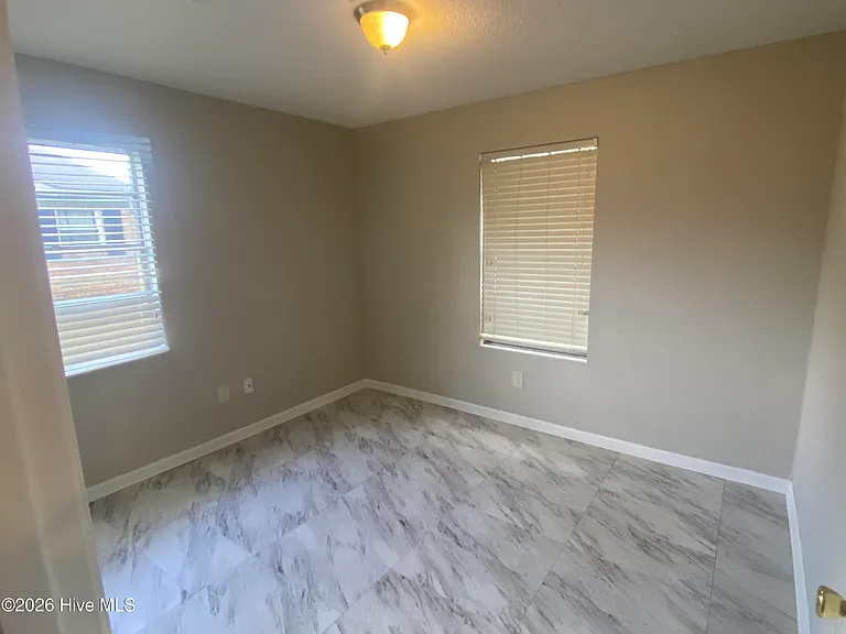2815 Nighthawk Dr — Photo 5