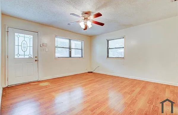 306 Evergreen Hl — Photo 21