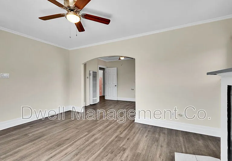 1430 Diamond Ln — Photo 8