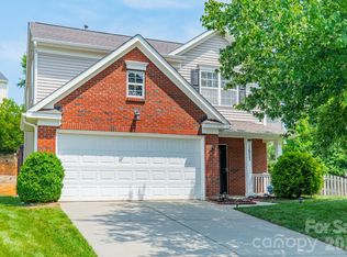 12922 Rothe House Rd, Charlotte, NC 28273