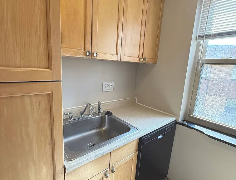 5710 Phillips Ave #A6 — Photo 34