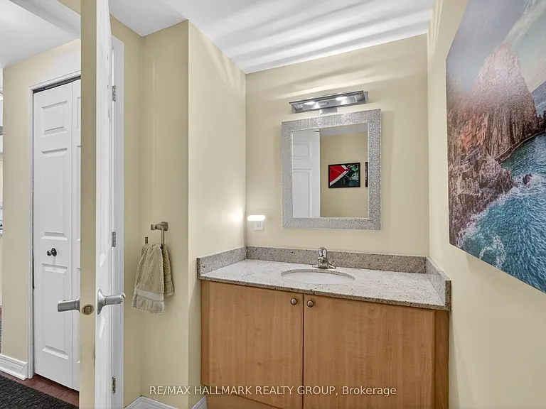 134 York St #PH01 — Photo 21