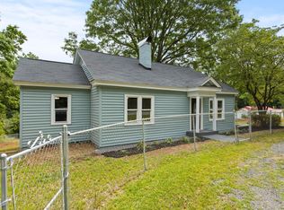 6550 Mountain View Rd, Taylors, SC 29687