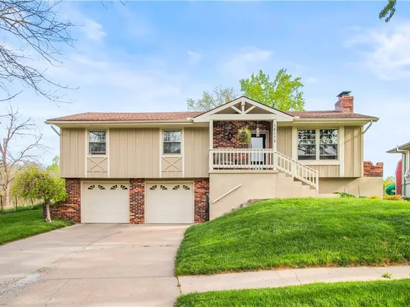 18008 E 24th St S, Independence, MO 64057