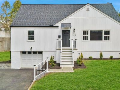 27 Woodruff Avenue, Scarsdale, NY, 10583