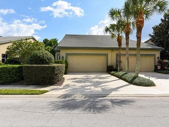 Well maintained villa