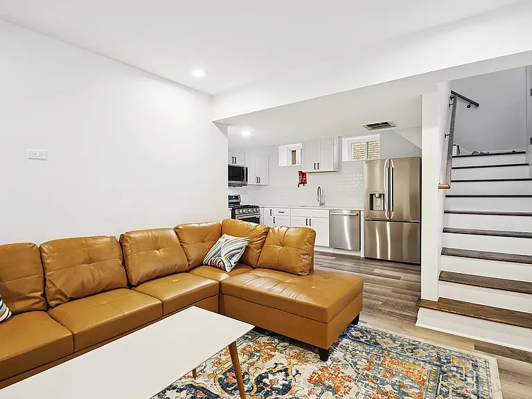 2310 Ridge Ave — Photo 3