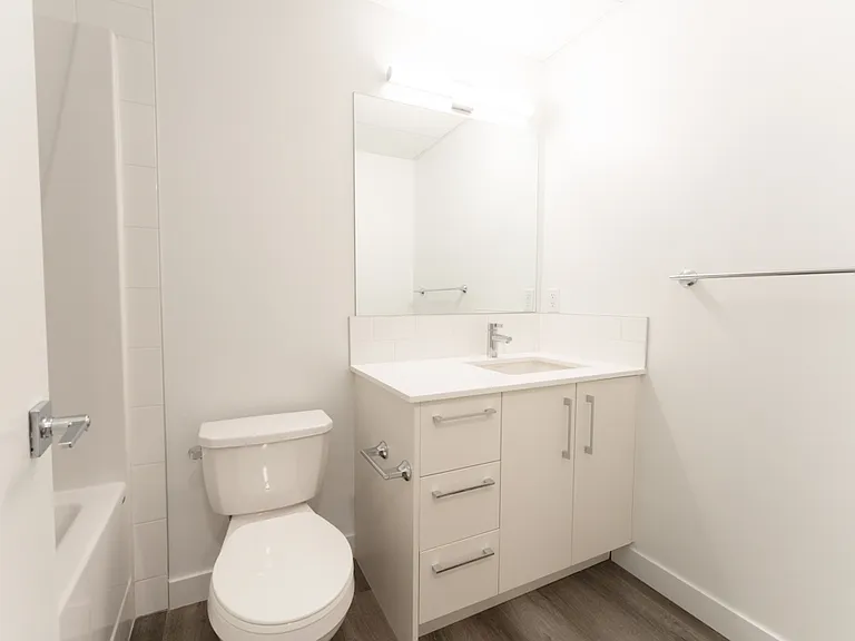 612 67th Ave SW — Photo 84