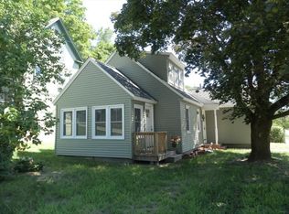 128 Walnut St, Athol, MA 01331