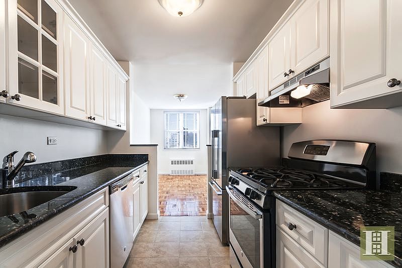 2nd image of 222 E 19th St APT 9C