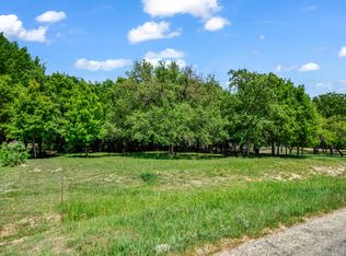 1120 Paradise Pkwy, Poolville, TX 76487