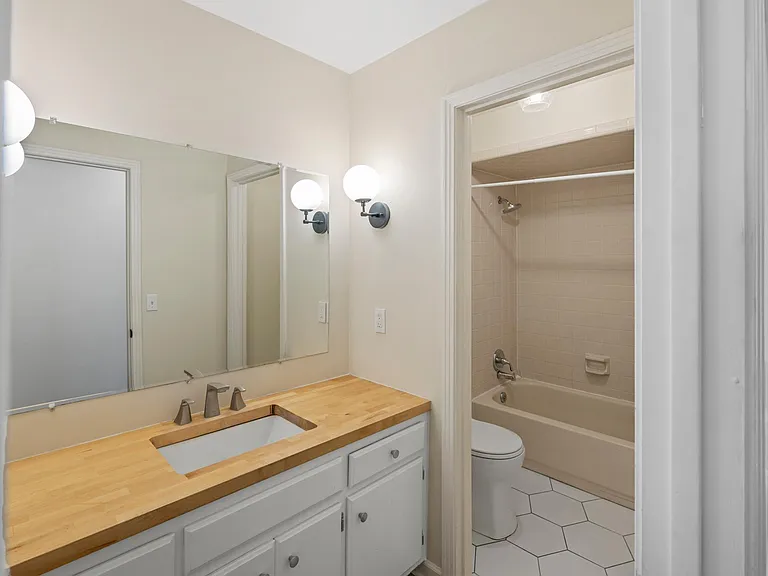 805 Fitzpatrick Rd — Photo 16