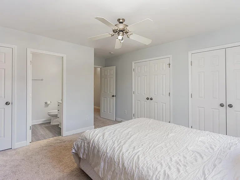111 Ellington Oaks Ct — Photo 19