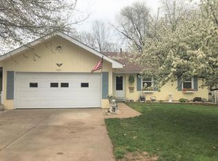 3820 S Lindell Ave, Springfield, MO 65807