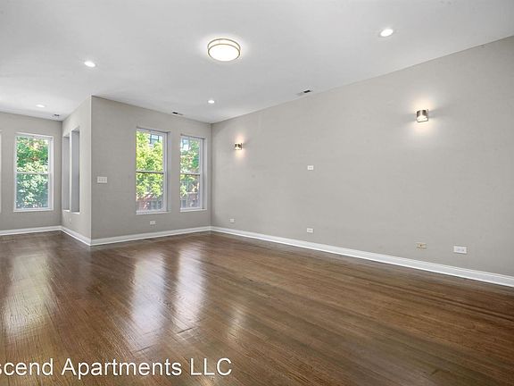 2nd image of 5132 S Greenwood Ave #1S