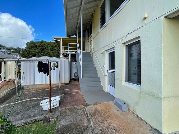 4th image of 3039 Alencastre Pl Unit B