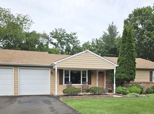 1940 Gibson Dr, Hatboro, PA 19040