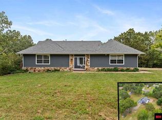 2404 Russell Ln, Mountain Home, AR 72653