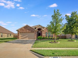 1102 Fairhaven Dr, Glenn Heights, TX 75154