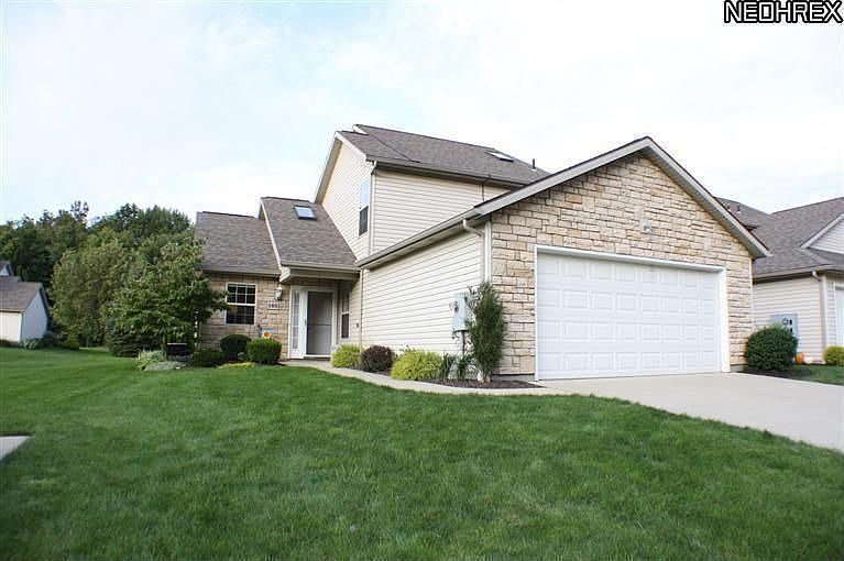 1st image of 146 Falls River Dr
