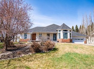 2 Grand Ave, Norglenwold, AB T4S1S5