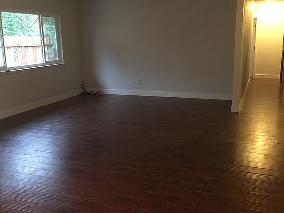 3rd image of 7688 San Simeon Dr