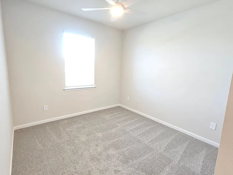 17784 Stillness Ct — Photo 37