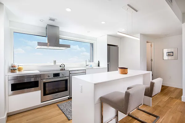 Rented by Compass | media 10