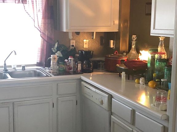 2nd image of 15228 Sunflower Ln