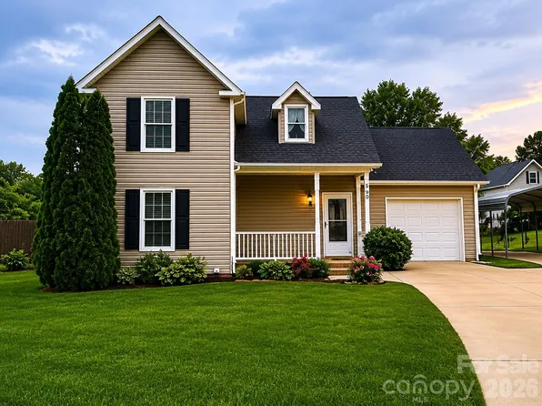 506 Pleasant St, Spindale, NC 28160
