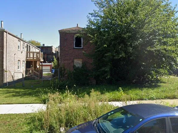 8147 S Colfax Ave, Chicago, IL 60617