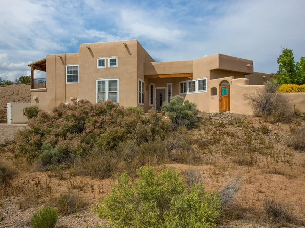 102 Vista Montana Loop, Placitas, NM 87043