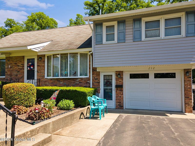 5th image of 212 E Palmer Avenue