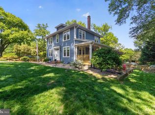 805 N Quaker Ln, Alexandria, VA 22302