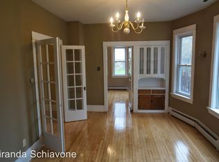 1823 E 6th St, Duluth, MN 55812