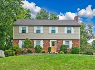 324 Jackson Dr, Apollo, PA 15613